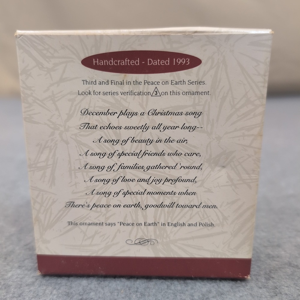 Hallmark Keepsake Ornament Peace on Earth 1993‎ Collector's Poland Handcrafted - Picture 2 of 3